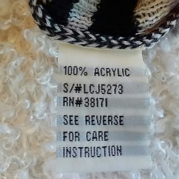 Zebra Stripe Crew Neck Sweater - Picture 4 of 5